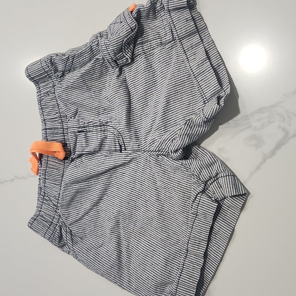 12-18m Shorts Pack x7 - Picture 6 of 8